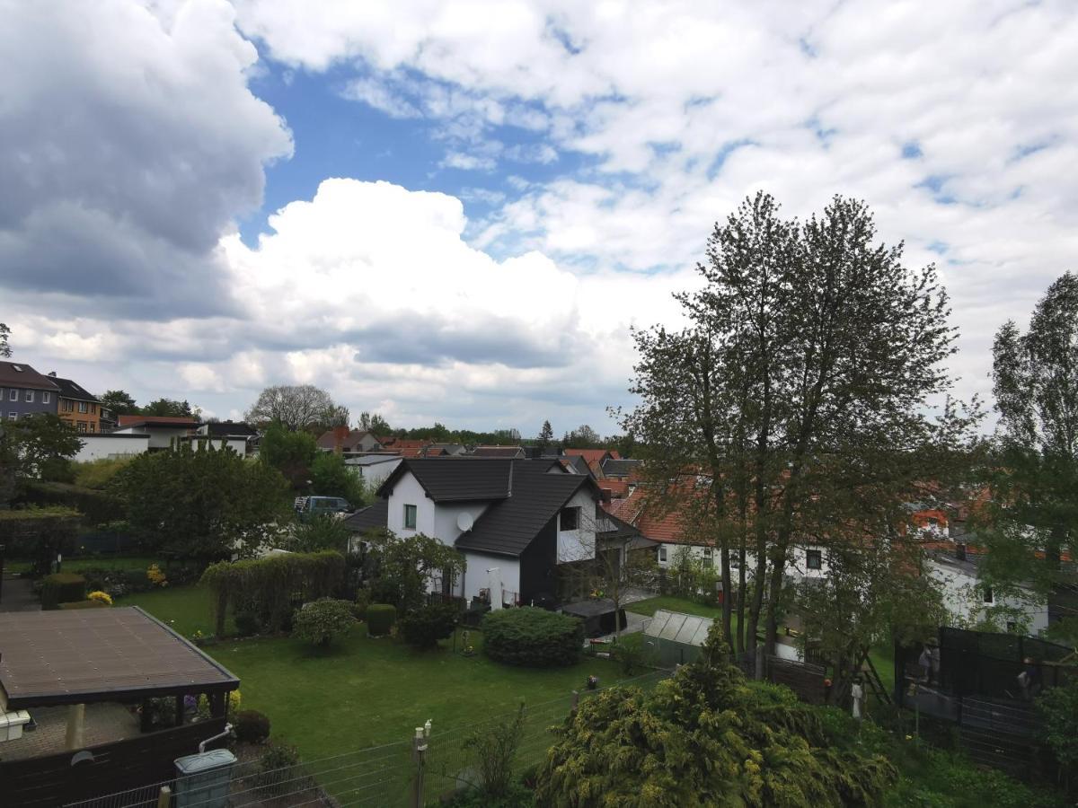 Bohnapartments: Stadtblick Zechenhaus mit Balkon und Parkplatz Ilmenau Exterior photo