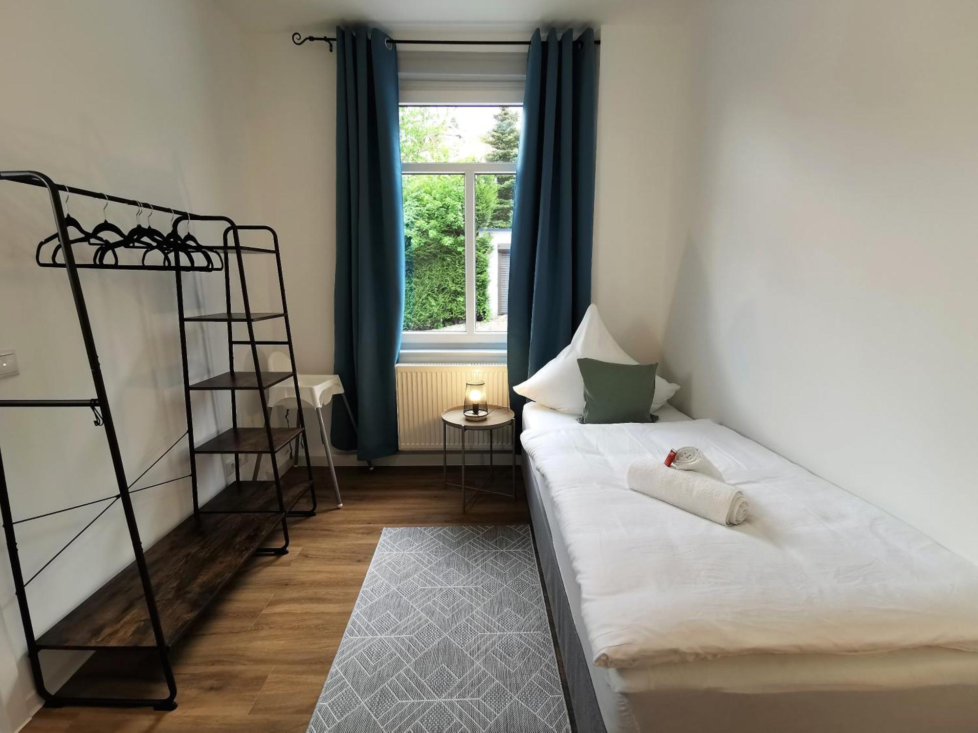 Bohnapartments: Stadtblick Zechenhaus mit Balkon und Parkplatz Ilmenau Exterior photo